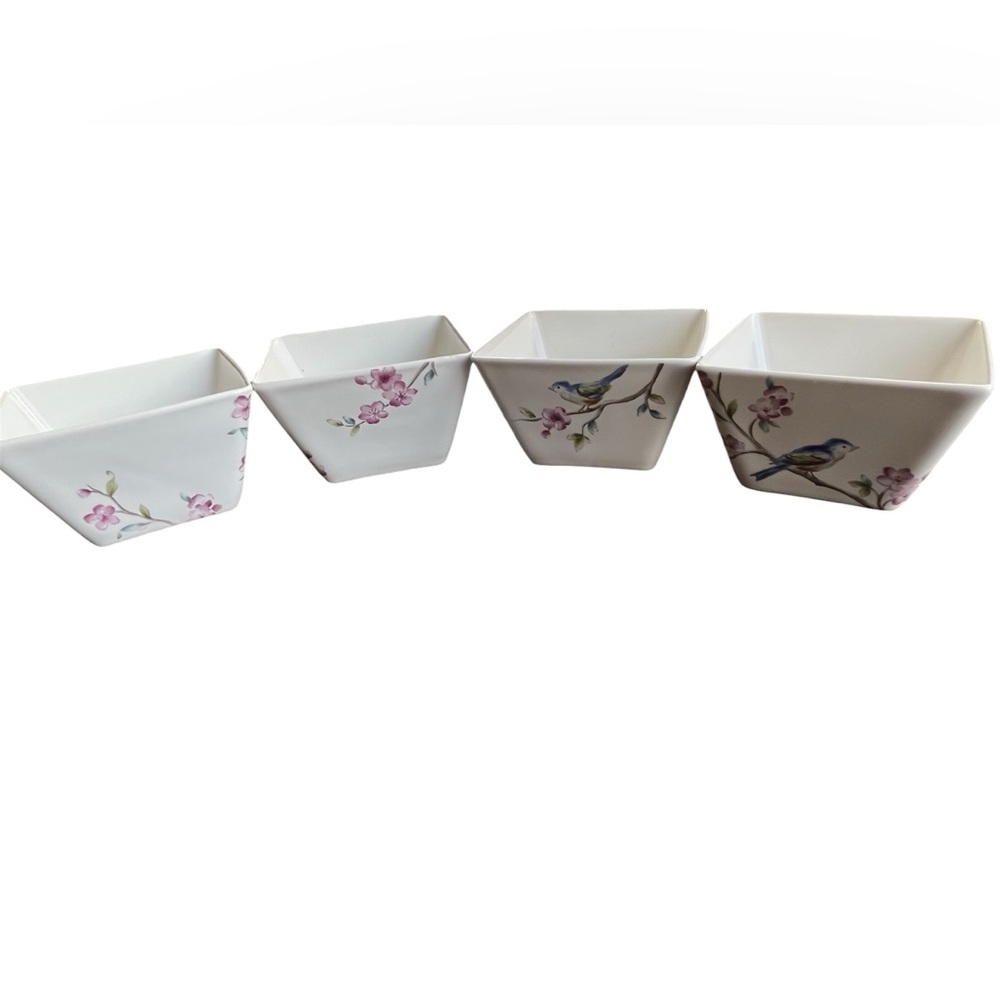Set Of 4 222 Fifth Feathered Friends Birds Floral Square Appetizer Bowls, Disc